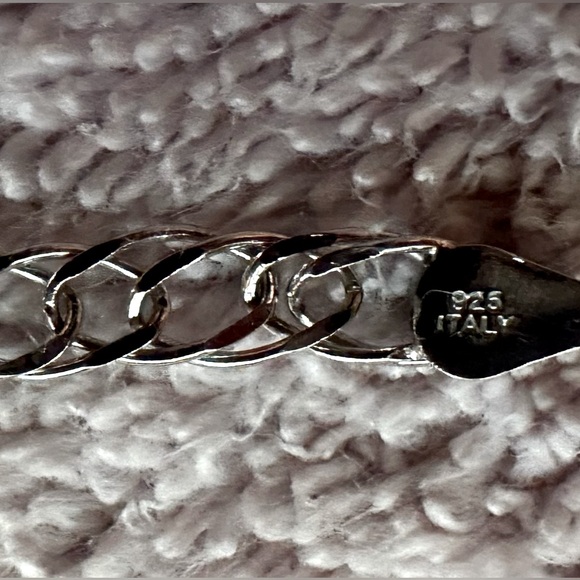 Sterling Silver Overlapping Link Bracelet - Picture 6 of 7